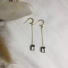 Load image into Gallery viewer, Present Drops